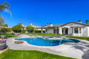 property at 5 Curie Ct