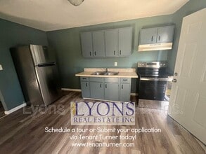 917 Pineknot Rd in Ashburn, GA - Foto de edificio - Building Photo