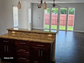 323 SW 11th St in Fort Lauderdale, FL - Building Photo - Building Photo