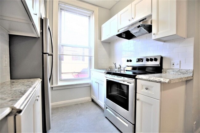 property at 537 Washington St