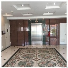 4 Chelsea Pl in Great Neck, NY - Building Photo - Building Photo