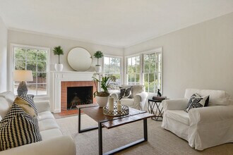 3 El Gavilan Rd in Orinda, CA - Foto de edificio - Building Photo