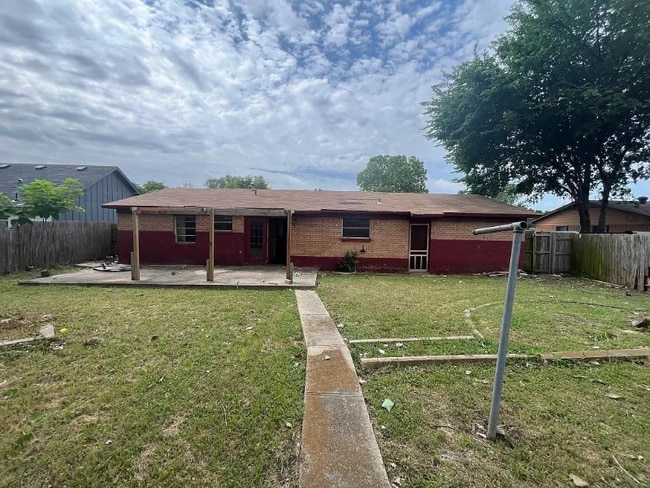 2217 52nd St in Dallas, TX - Foto de edificio - Building Photo