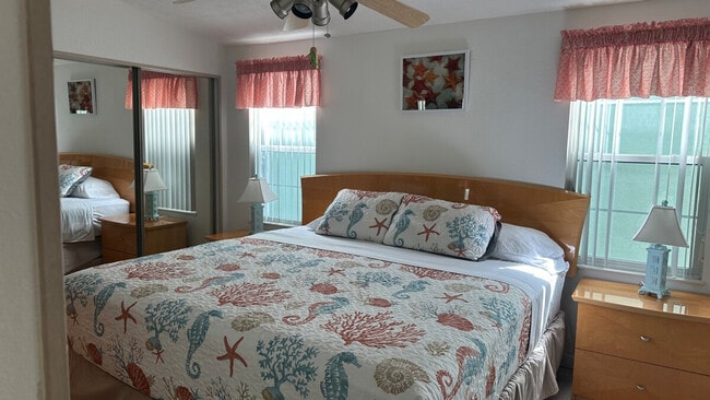 2122 Nettles Blvd, Unit SI ID1537523P