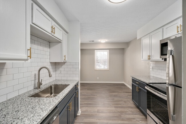 101 N High St, Unit B3