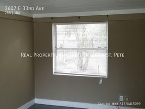 3607 E 33rd Ave in Tampa, FL - Foto de edificio - Building Photo