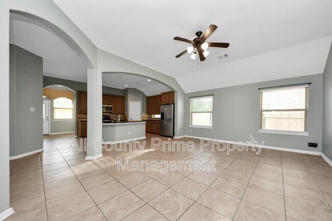 2402 Village Lakes Dr in Katy, TX - Building Photo - Building Photo