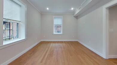 119 Porter St, Unit 1 in Boston, MA - Building Photo - Building Photo