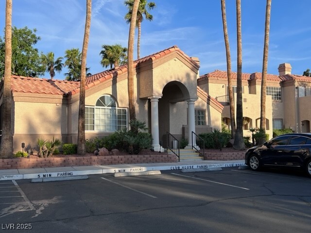 property at 1851 Hillpointe Rd