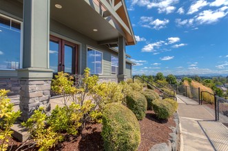 Sunridge Terrace in Happy Valley, OR - Building Photo - Building Photo