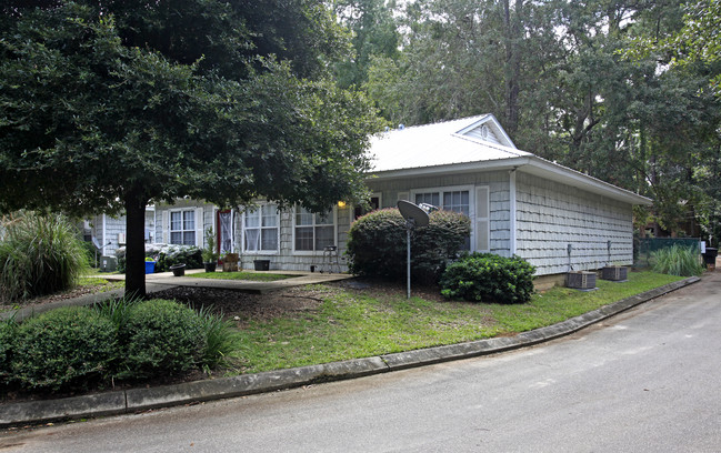 The Cottages at Rumba