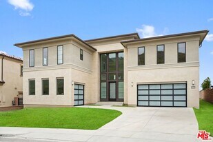 20244 Albion Wy in Los Angeles, CA - Building Photo