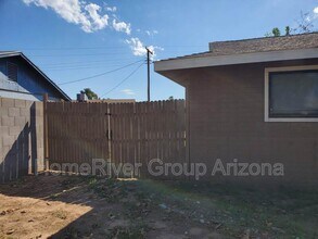 4023 N 80th Dr in Phoenix, AZ - Building Photo - Building Photo