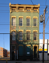 1717 Elm St in Cincinnati, OH - Building Photo - Building Photo