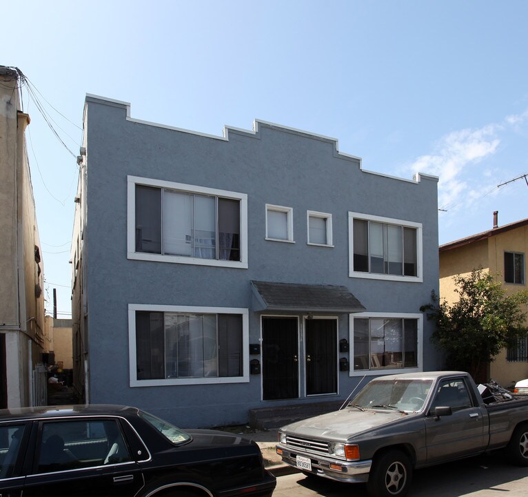 1136 E Alhambra Ct in Long Beach, CA - Building Photo