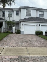 15155 Summit Pl Cir in Naples, FL - Building Photo
