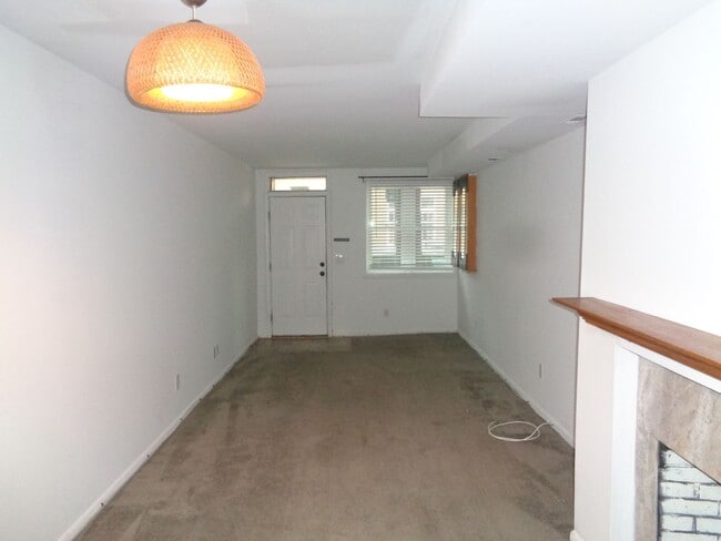 1917 Fleet St in Baltimore, MD - Building Photo - Building Photo