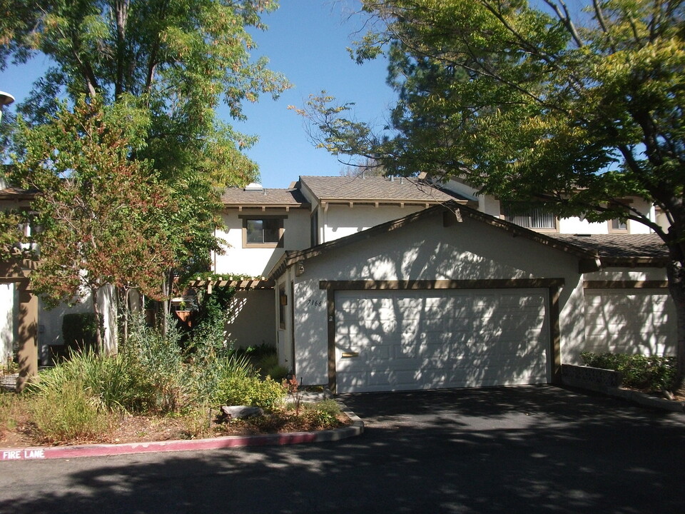 7166 Calero Hills Ct in San Jose, CA - Building Photo