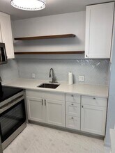 22 Fanshaw Dr in Boca Raton, FL - Building Photo - Building Photo