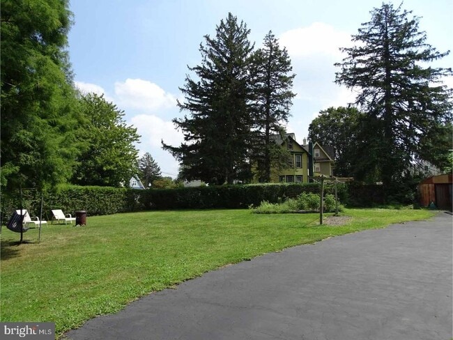 1153 Greeley Ave in Ivyland, PA - Building Photo - Building Photo