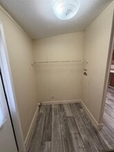 1620 E Reno Rd in Azle, TX - Building Photo - Building Photo