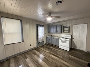 102 Home Ave in West Carrollton, OH - Building Photo - Building Photo