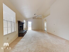 1915 S 39th St, Unit 29 in Mesa, AZ - Building Photo - Building Photo