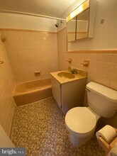 1502 S George Mason Dr-Unit -10 in Arlington, VA - Building Photo - Building Photo