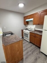 700 N Franklin Blvd in Pleasantville, NJ - Building Photo - Building Photo