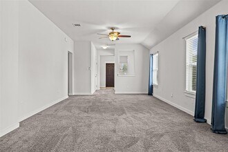 5800 Marostica Ln in Round Rock, TX - Building Photo - Building Photo