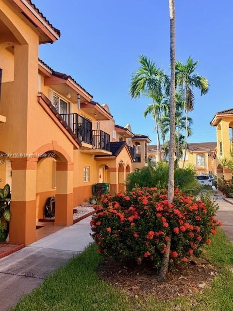 10662 NW 87th Ct in Hialeah Gardens, FL - Building Photo - Building Photo