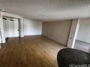 1212 Nuuanu Ave in Honolulu, HI - Foto de edificio - Building Photo