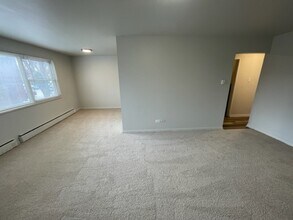 481 East End Ave in Calumet City, IL - Building Photo - Building Photo