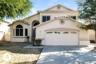 875 W Spur Ave in Gilbert, AZ - Building Photo