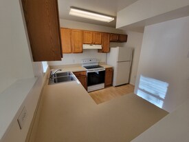 815 Stoll St in Baltimore, MD - Building Photo