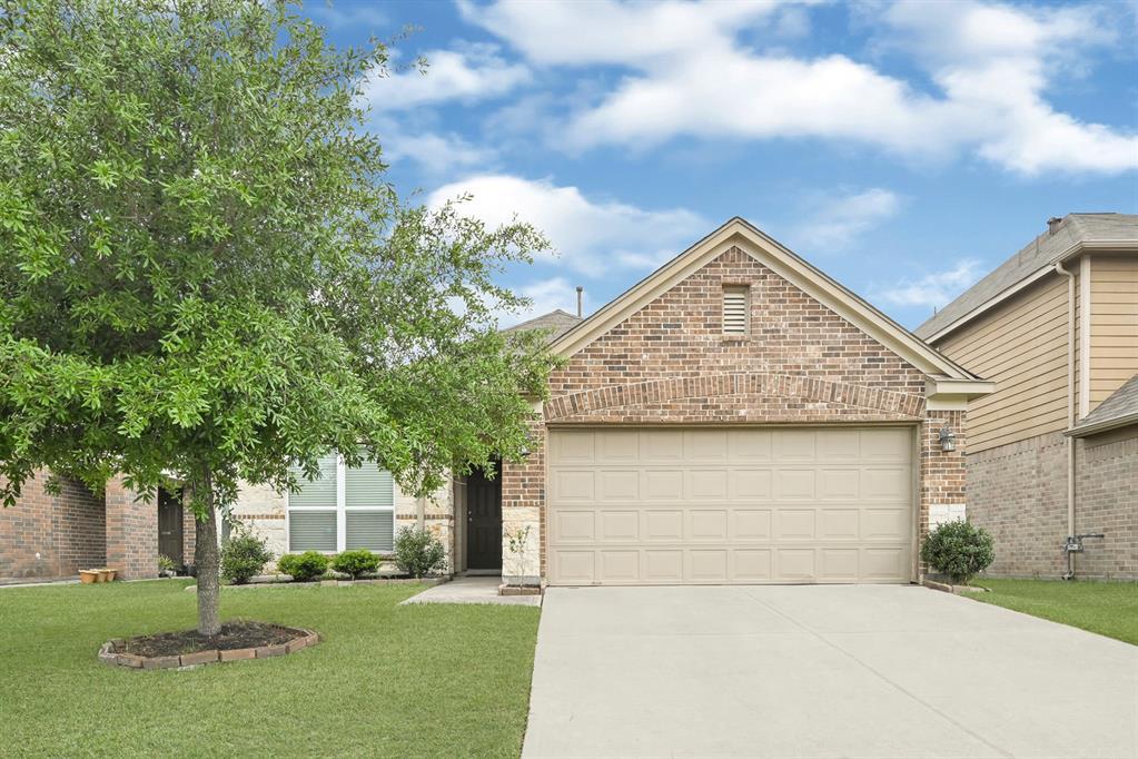 4947 Blue Spruce Hill St in Humble, TX - Building Photo