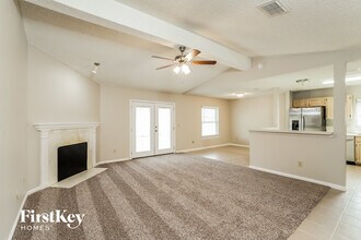 2920 Biloxi Trail in Middleburg, FL - Building Photo - Building Photo