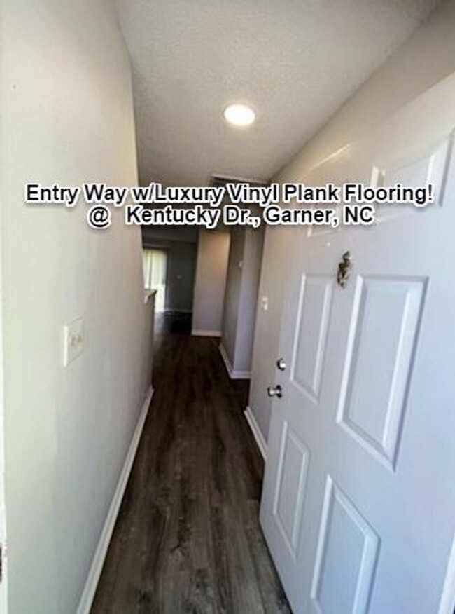 202 Kentucky Dr in Garner, NC - Building Photo - Building Photo