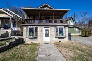 327 Covert Run Pike in Bellevue, KY - Building Photo