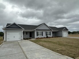 800 US-1 in Dunn, NC - Building Photo