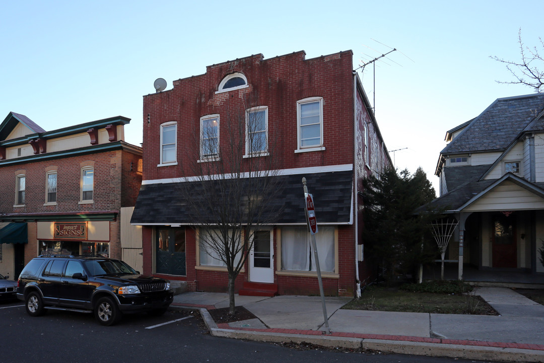 Washington Glen in Perkasie, PA - Building Photo