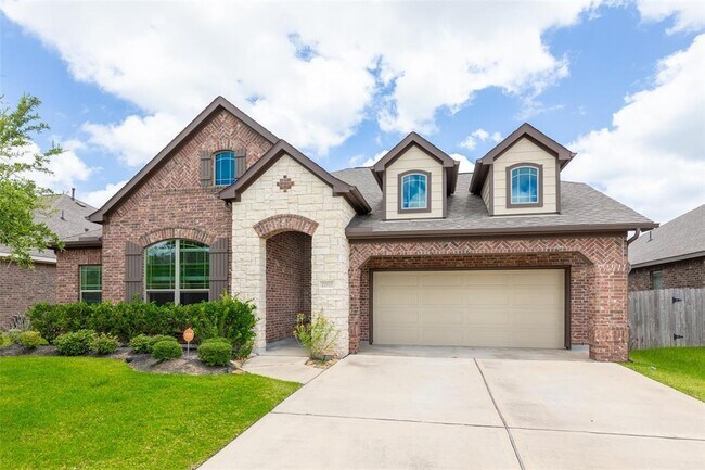 property at 27110 Naples Run Ln