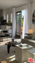 1130 Laveta Terrace in Los Angeles, CA - Building Photo - Building Photo