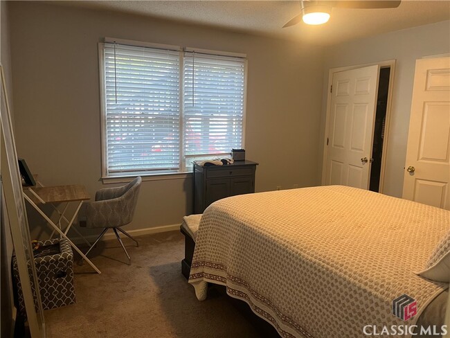 property at 550 Dearing St
