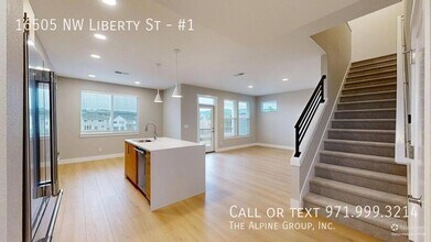 16505 NW Liberty St in Portland, OR - Building Photo - Building Photo