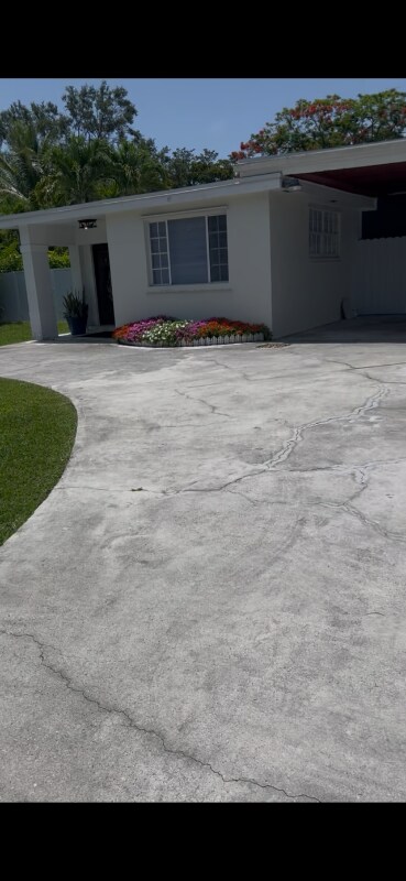 property at 6550 SW 53rd Terrace