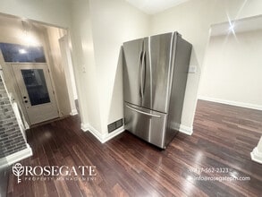 1474 Sandgate Crescent in Mississauga, ON - Building Photo - Building Photo