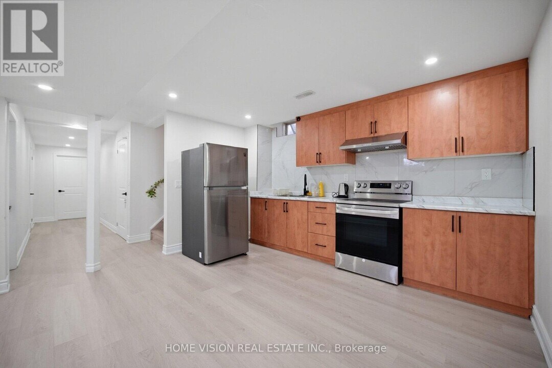 5519 Katy Gate in Mississauga, ON - Building Photo