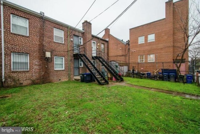 1739 Gales St NE in Washington, DC - Building Photo - Building Photo