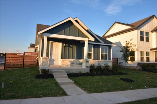 343 Keefer in Kyle, TX - Building Photo - Building Photo